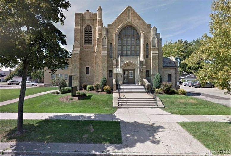 Exterior, Facade, French Provincial