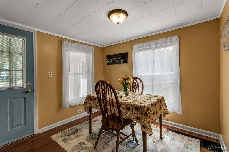 Dining room, Interior, Wood Texture Flooring