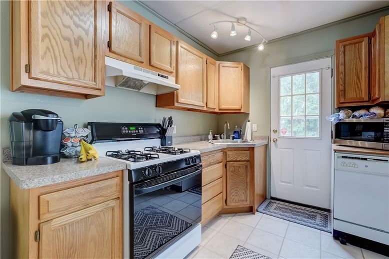Interior, Kitchen