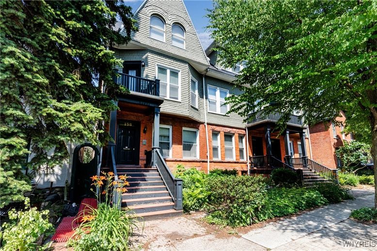 Exterior, Facade, Brick Facade, Queen Anne Victorian