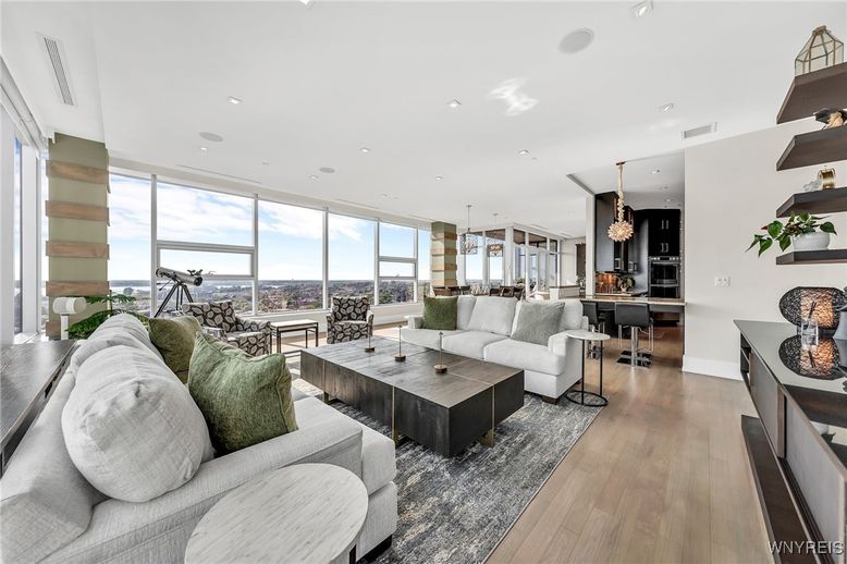 Dining room, Interior, Kitchen, Living room, Pendant Lights, Recessed Lighting, Wood Texture Flooring