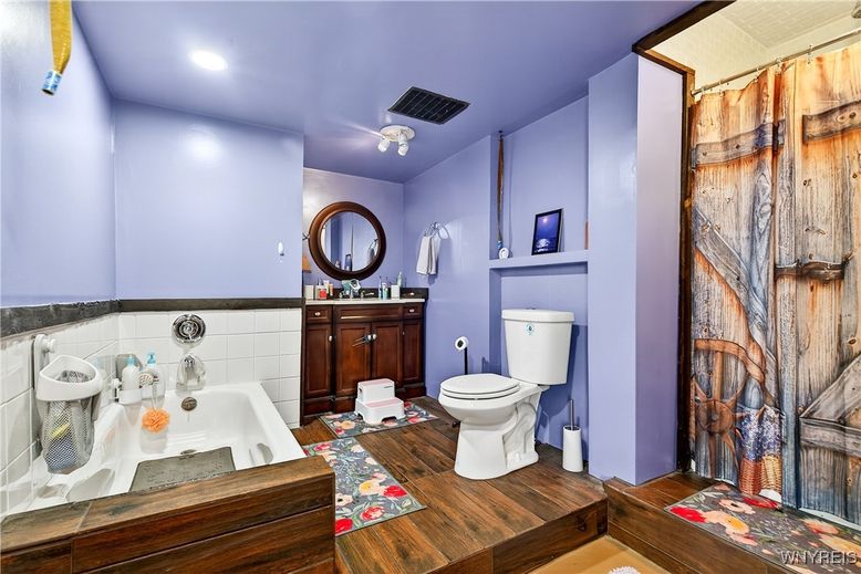 Bathroom, Interior, Recessed Lighting, Wood Texture Flooring