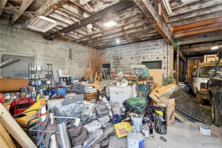 Garage, Interior, Stone Walls