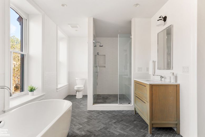 Bathroom, Dual Sink Vanities, Free Standing Baths, Glass Shower, Interior, Recessed Lighting