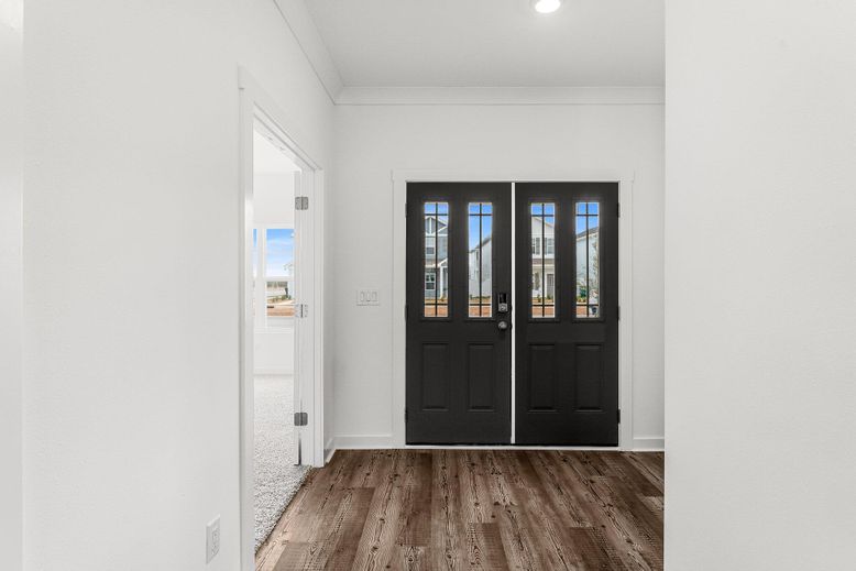 Interior, Recessed Lighting, Wood Texture Flooring