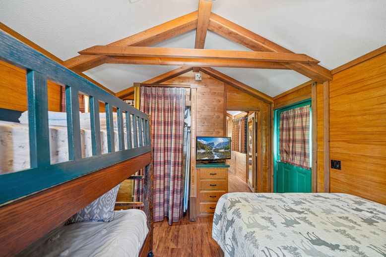 Bedroom, Interior, Wooden Beams, Wood Texture Flooring, Wooden Walls