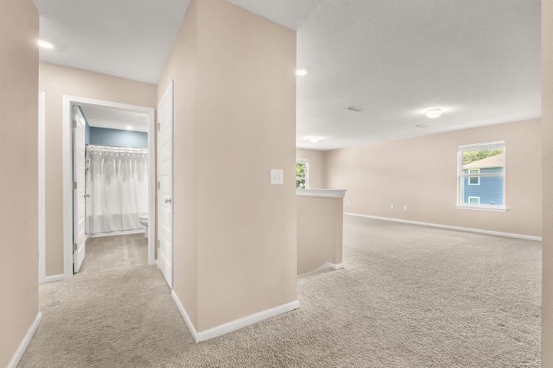 Empty room, Interior, Recessed Lighting