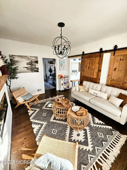 Chandelier, Interior, Living room, Pendant Lights, Wood Texture Flooring