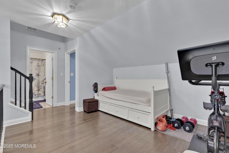 Bedroom, Fitness Equipment, Interior, Wood Texture Flooring