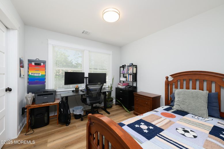 Bedroom, Home Office, Interior, Wood Texture Flooring