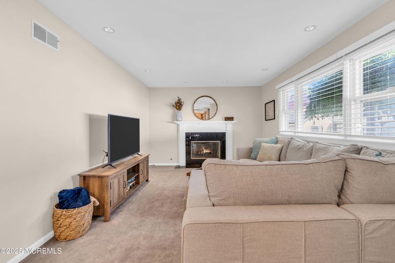 Fireplace, Interior, Living room, Recessed Lighting