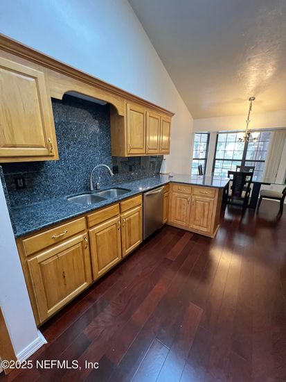 Dining room, Interior, Kitchen, Pendant Lights, Wood Texture Flooring