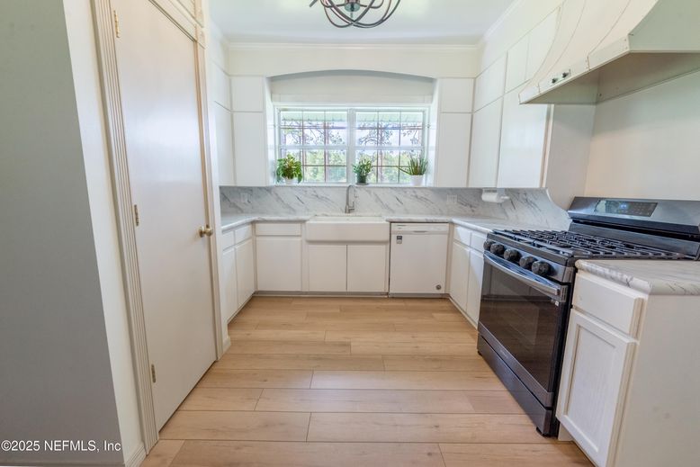 Interior, Kitchen, Marble Walls, Wood Texture Flooring