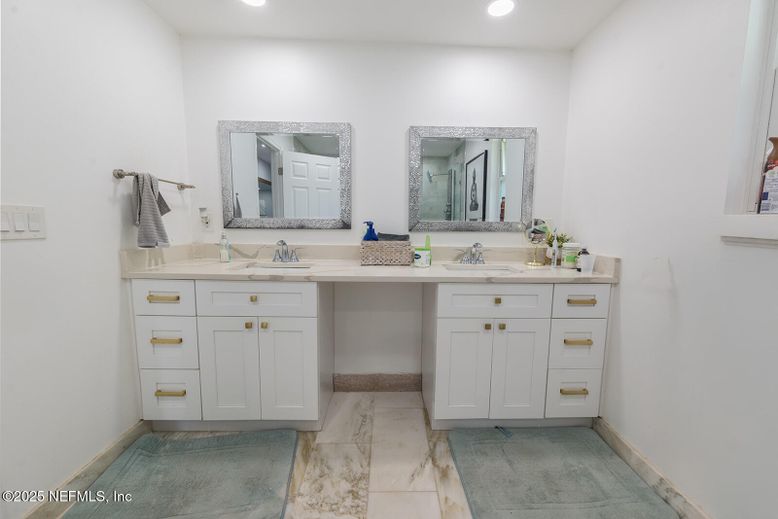 Bathroom, Dual Sink Vanities, Interior, Marble, Recessed Lighting