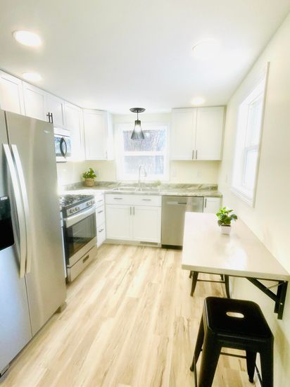 Interior, Kitchen, Pendant Lights, Recessed Lighting, Wood Texture Flooring