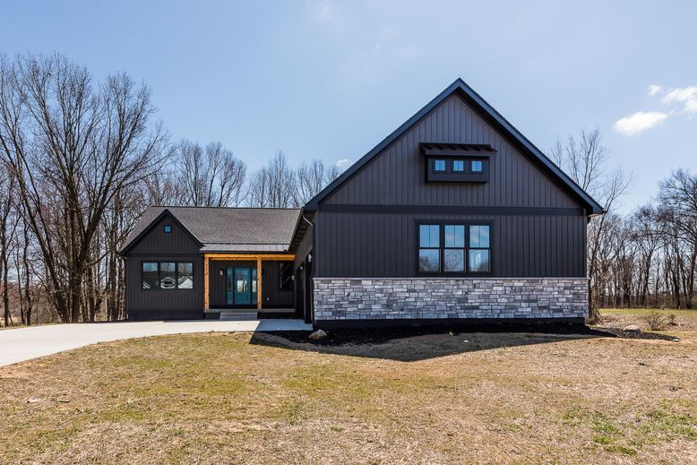 Backyard, Exterior, Facade, Farmhouse