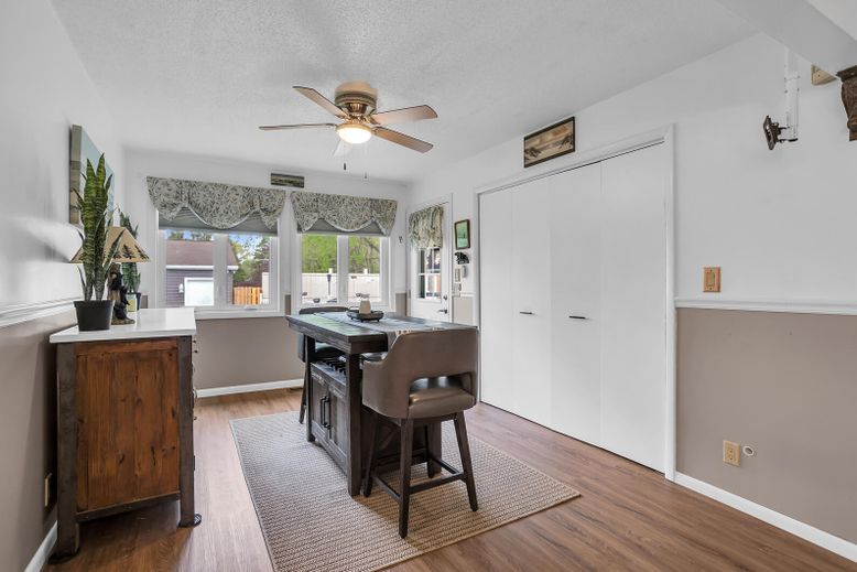 Dining room, Interior, Wood Texture Flooring