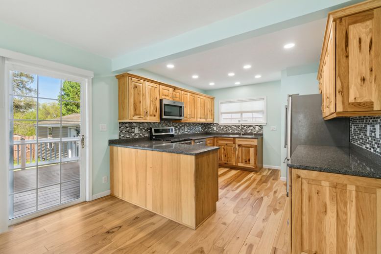 Interior, Kitchen, Recessed Lighting, Wood Texture Flooring