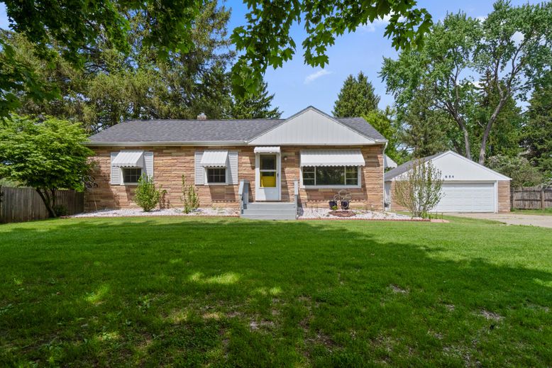 Backyard, Detached Garage, Exterior