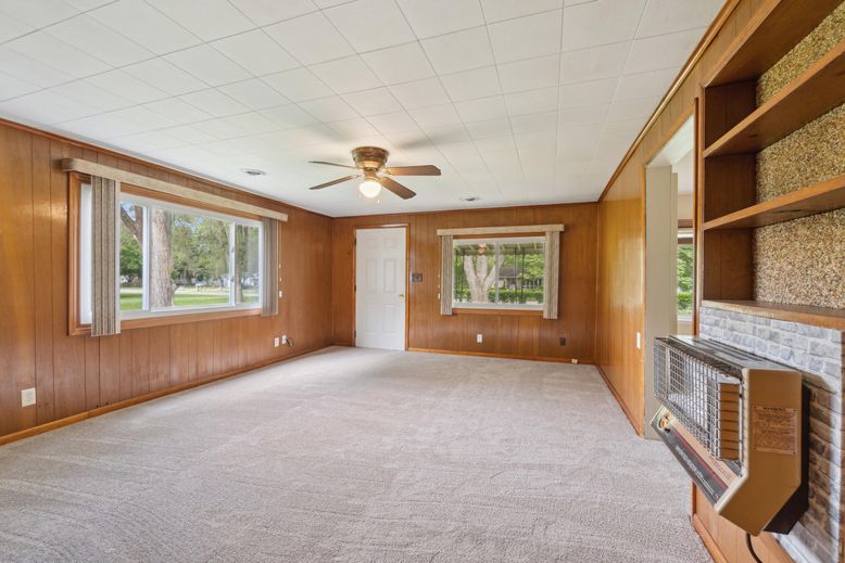 Empty room, Fireplace, Interior, Wooden Walls
