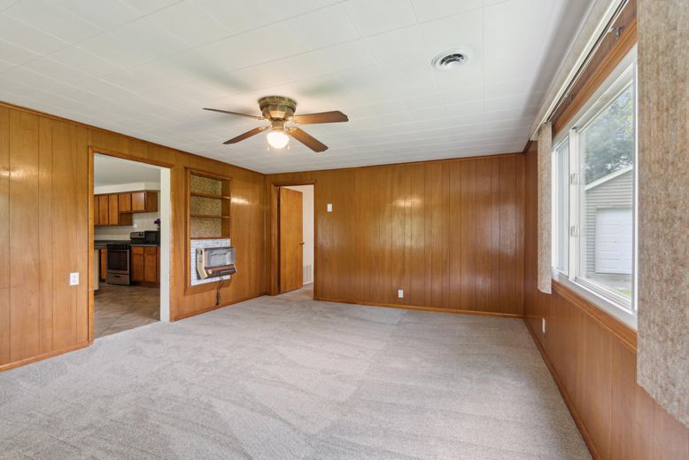 Empty room, Interior, Kitchen, Wooden Walls