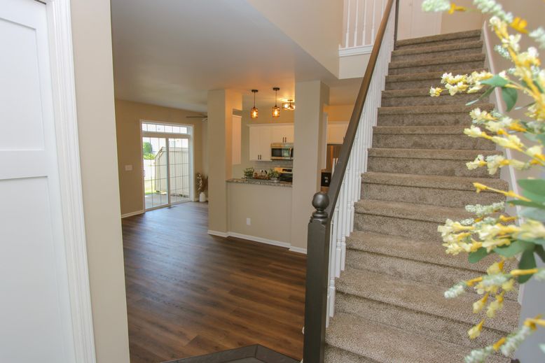 Interior, Kitchen, Pendant Lights, Wood Texture Flooring