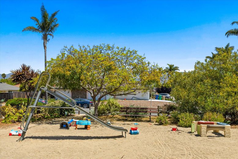 Backyard, Exterior, Playground