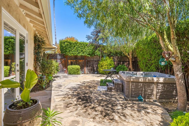 Backyard, Exterior, Hot Tub