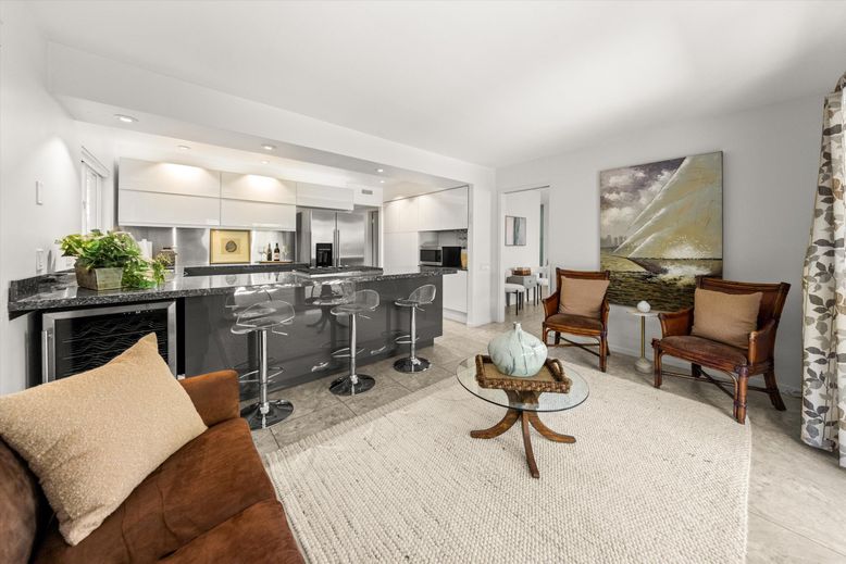 Interior, Kitchen, Living room, Recessed Lighting, Stainless Steel Appliances