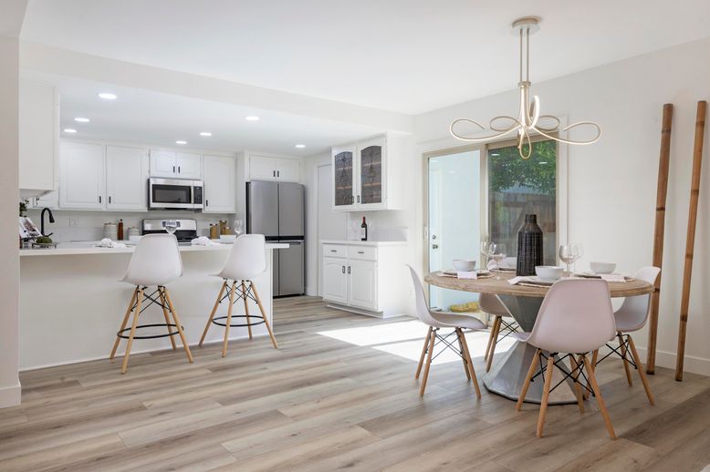 Dining room, Interior, Kitchen, Pendant Lights, Recessed Lighting, Stainless Steel Appliances, Wood Texture Flooring