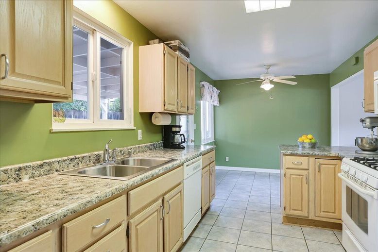 Interior, Kitchen