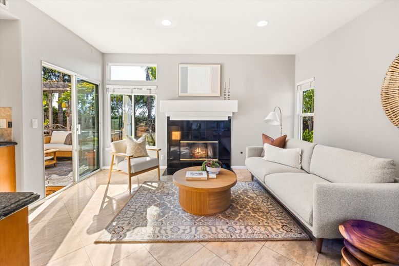 Fireplace, Interior, Living room, Recessed Lighting
