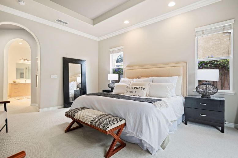 Bedroom, Interior, Recessed Lighting