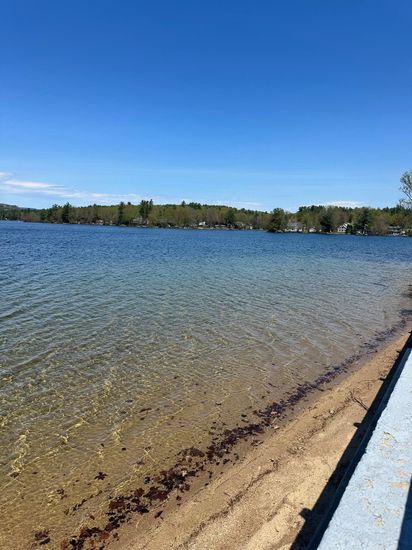 Exterior, Lake
