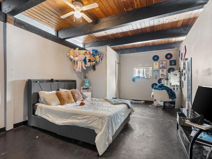 Bedroom, Interior, Wooden Beams, Wooden Ceilings