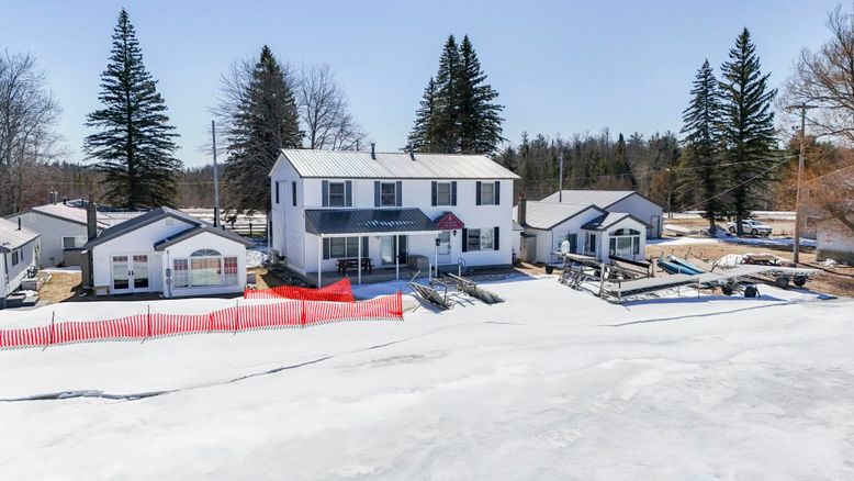 Backyard, Detached Garage, Exterior