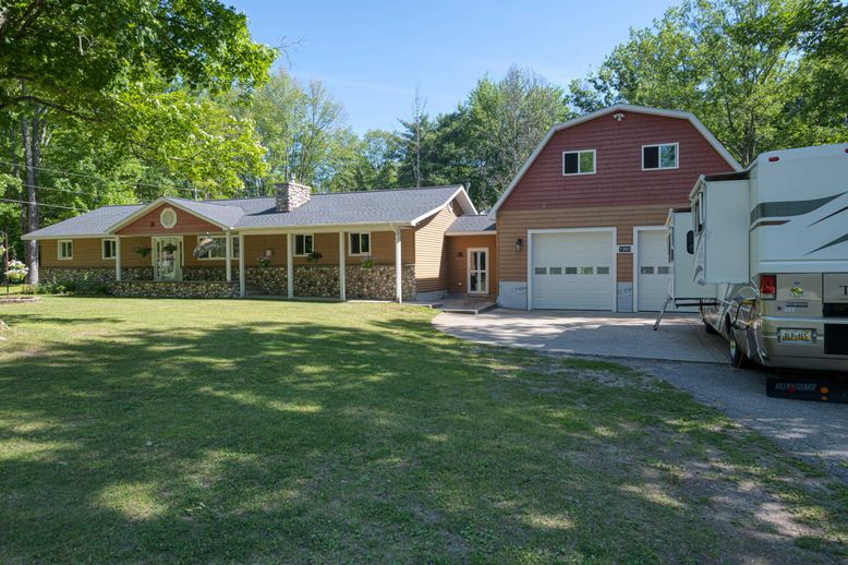 Attached, Backyard, Exterior, Facade, Ranch