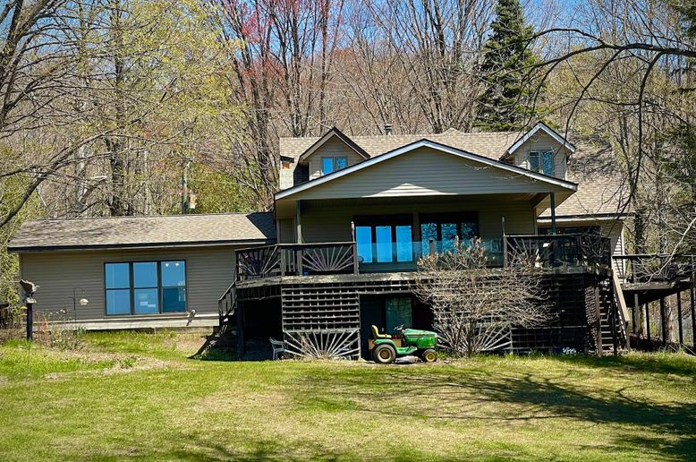 Backyard, Exterior, Facade, Log Home