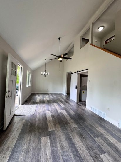 Empty room, Interior, Pendant Lights, Wood Texture Flooring