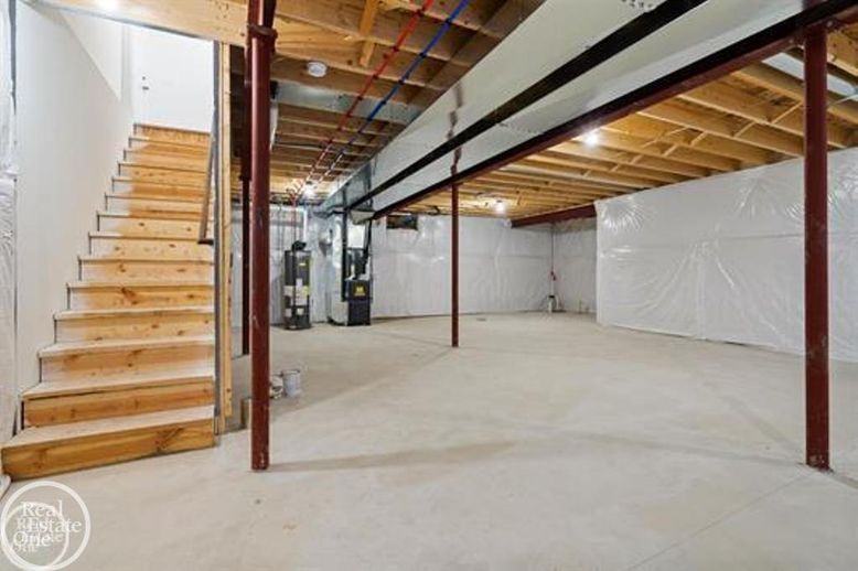 Interior, Wooden Beams, Wooden Walls