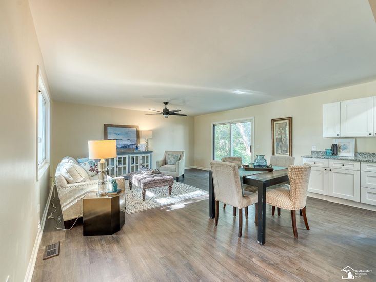Dining room, Interior, Living room, Wood Texture Flooring