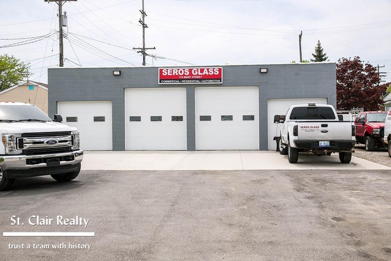 Detached Garage, Exterior