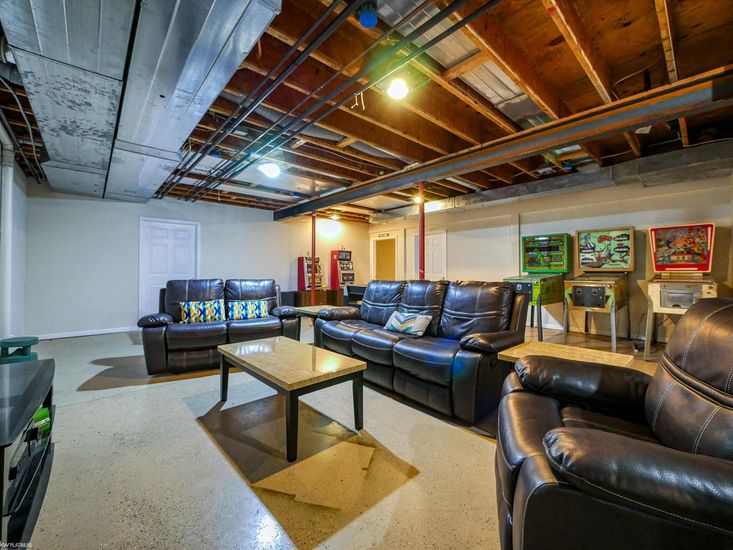 Interior, Living room, Wooden Beams