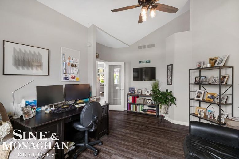 Home Office, Interior, Wood Texture Flooring