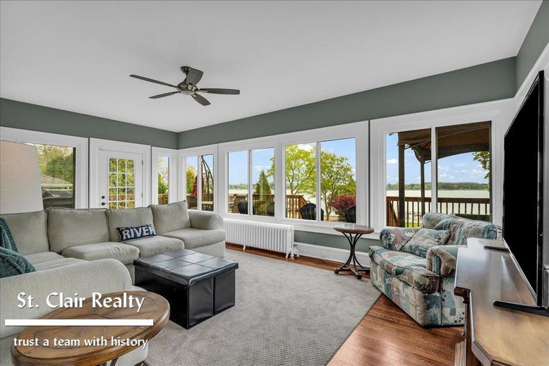 Interior, Living room, Water, Wood Texture Flooring