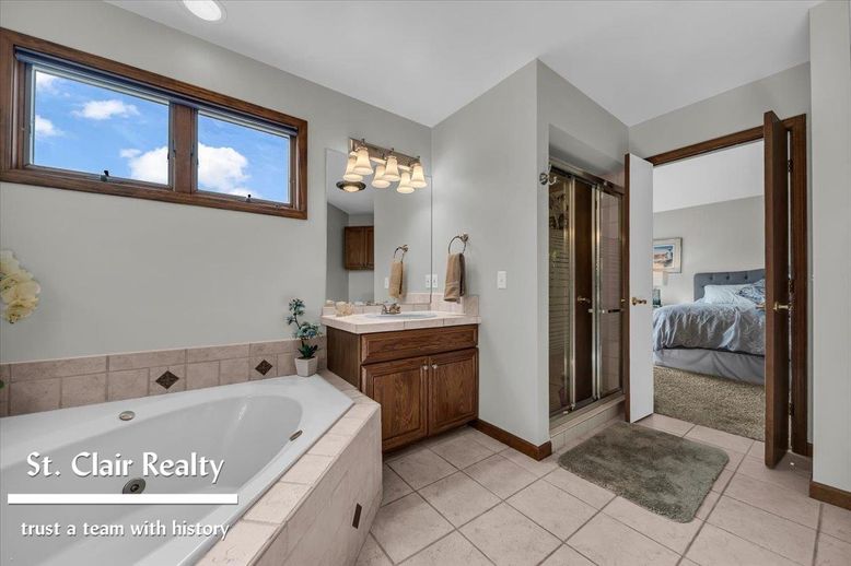 Bathroom, Bedroom, Glass Shower, Interior, Recessed Lighting