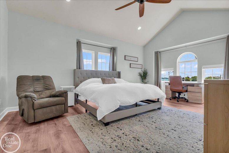 Bedroom, Home Office, Interior, Recessed Lighting, Wood Texture Flooring