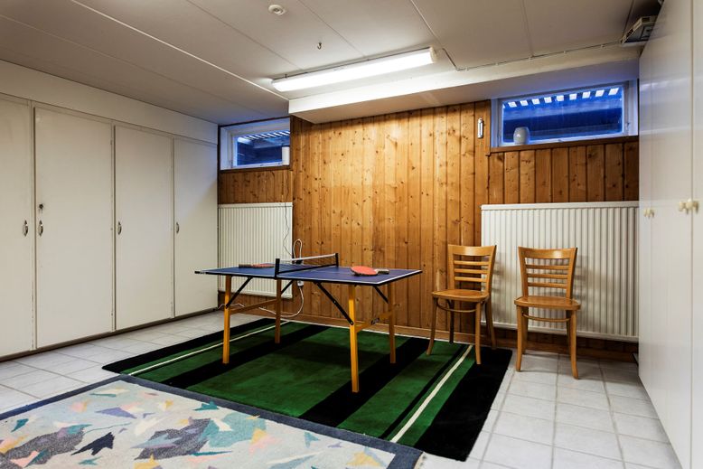 Interior, Wooden Walls