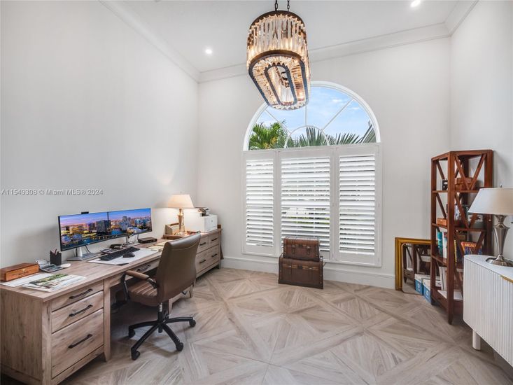 Chandelier, Home Office, Interior, Recessed Lighting, Wood Texture Flooring
