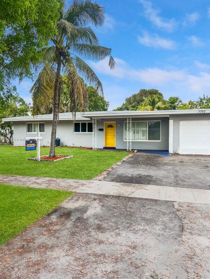 Attached, Backyard, Exterior, Facade, Ranch